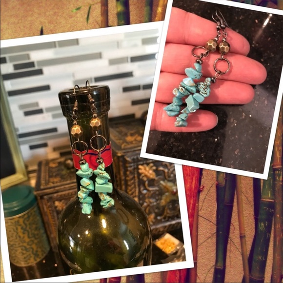Boho turquoise brass dangle earrings - Picture 4 of 5